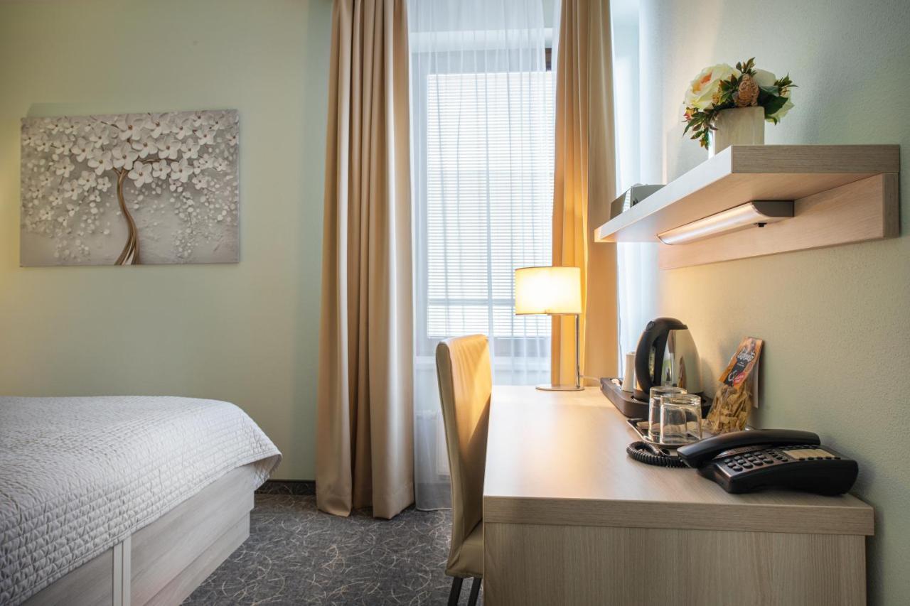אוהרסקה הראדיסטה Hotel Mlynska מראה חיצוני תמונה